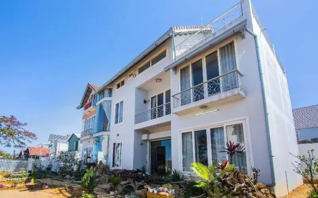 Oyo 699 Kim Nga Villa