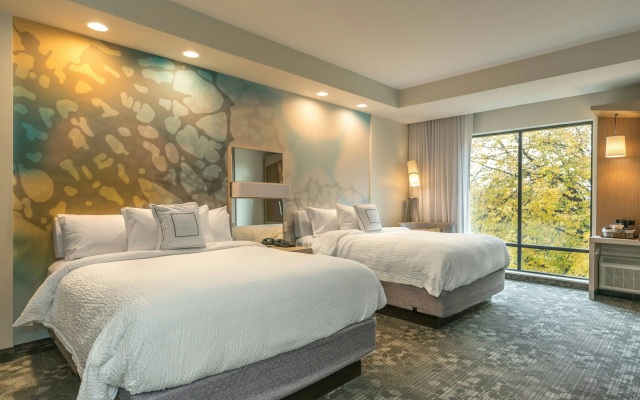 Courtyard by Marriott West Springfield