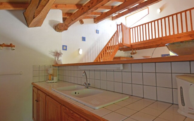 Chic Farmhouse With Swimming Pool in Prunet-et-Belpuig