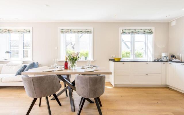 Tualighaker Hues Whg 01