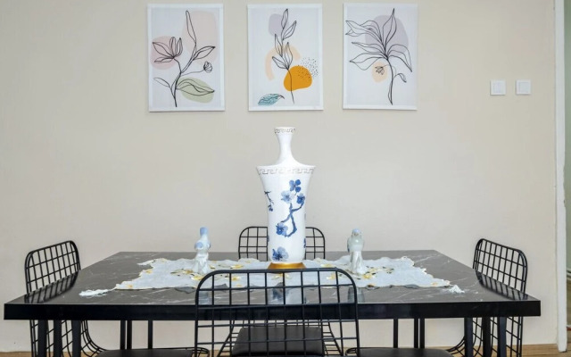 Superb Flat Close to Shooping Malls in Mecidiyekoy