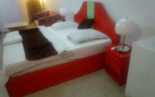 Emerald Hotel