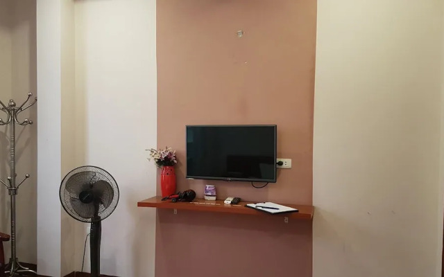 Hien Thu Guest House by OYO Rooms