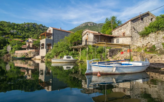 Paradise House Skadar Lake
