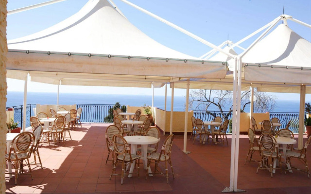 Hotel Villaggio Capo Alaua