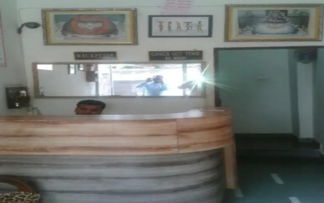 Natraj Inn P Guest House