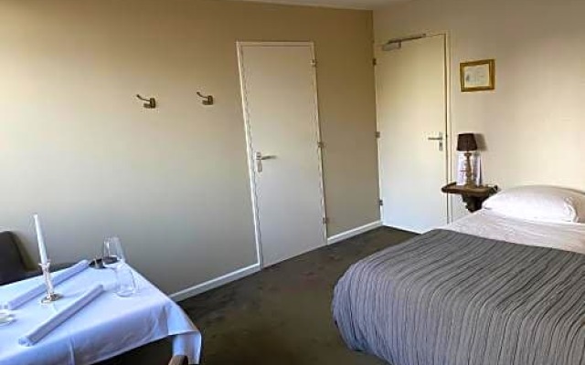 Karels Restaurant Hotel