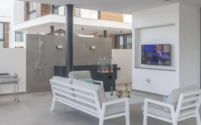 Protaras Aqua Pearl Villa Aq18