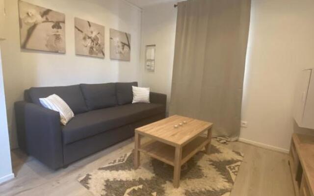 Joli studio calme et lumineux