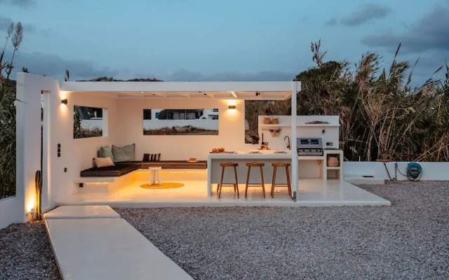 Villa Ama Plaka With 3 Bedrooms and 3 Bathrooms