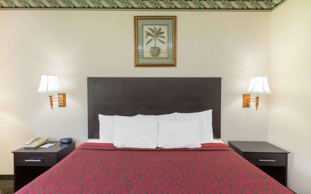 Days Inn by Wyndham Sullivan