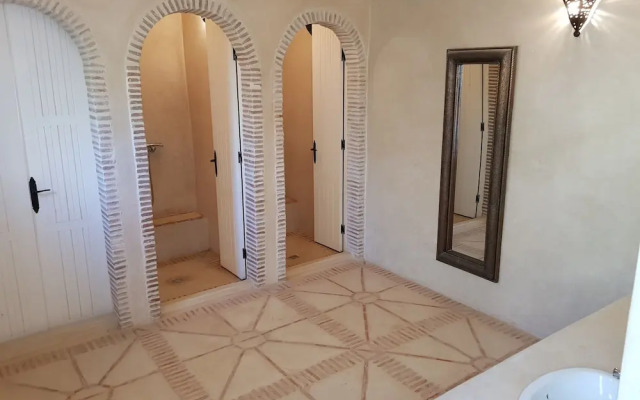 Palais Villa Talaa Resort