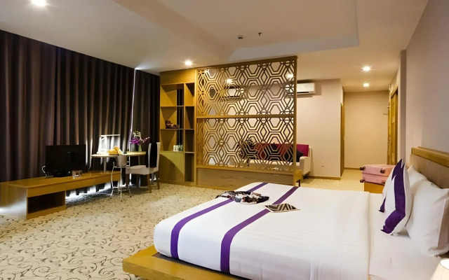 Отель TTC Deluxe Airport