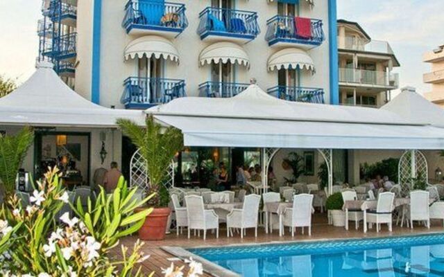 Hotel Plaza Esplanade