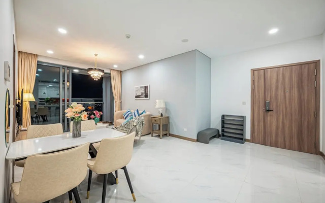 SUNWAH PEARL Premier Residence