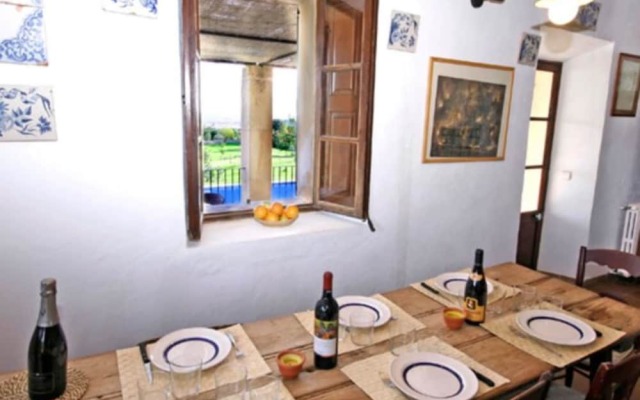 106644 - Villa in Sa Pobla