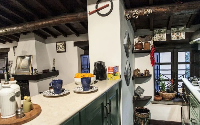 Tower Top in the Heart of Rome