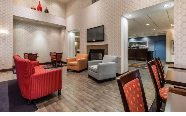 Hampton Inn & Suites by Hilton Lethbridge
