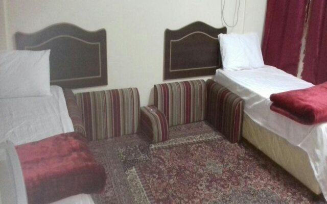 Al Eairy Furnished Apartment Al Madinah 3