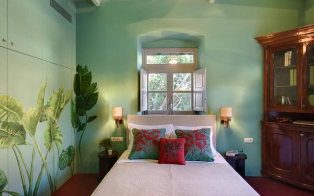 Cactus Hydra - Art Apartments