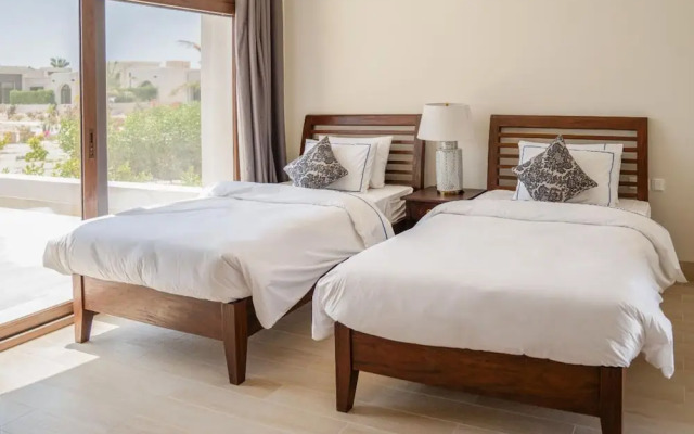 Refined Marina View Retreat