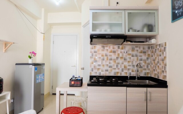 Cozy Studio Apartment Connected to Mall at Green Pramuka