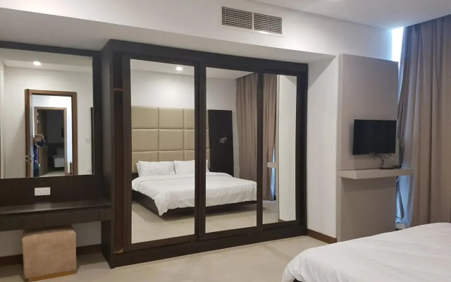 Pearl Suites