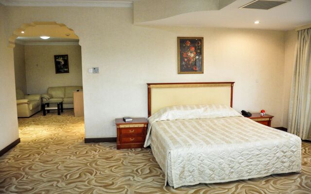 The City Royal Resort Hotel