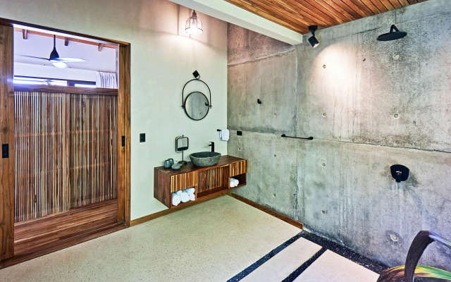 Selva Resort