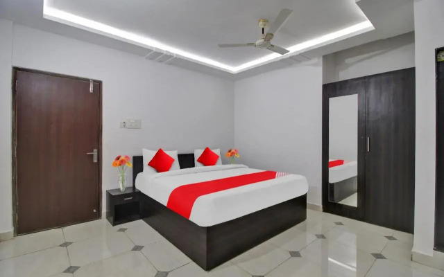 Oyo Flagship 807964 Kavish Residency