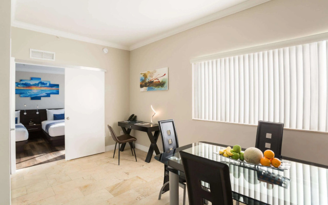 Nuvo Suites Hotel