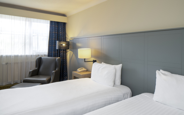 Holiday Inn Cambridge by IHG