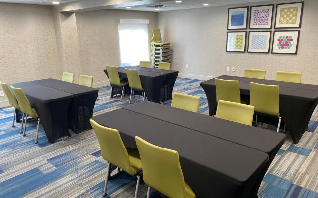 Holiday Inn Express Atlanta-Stone Mountain by IHG