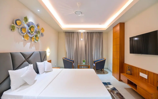 Hotel Pratap Palace