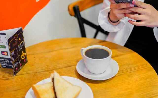 Front One Budget Bekasi