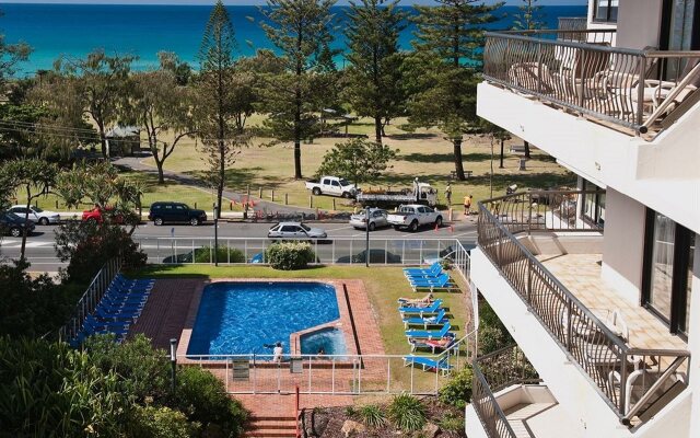 ULTIQA Beach Haven At Broadbeach