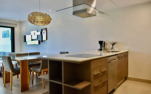 Nick Price by Casago