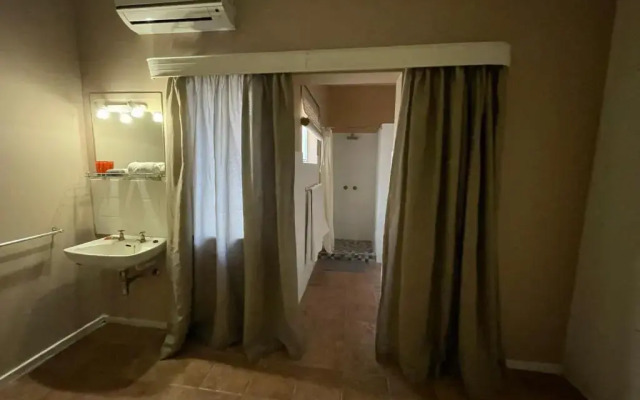 Aranos Hotel