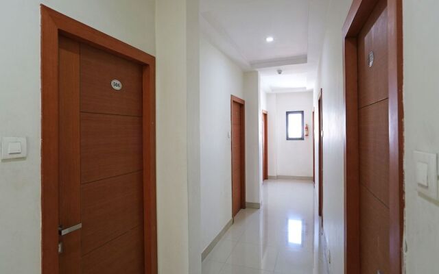 OYO Flagship 15233 Hotel G7