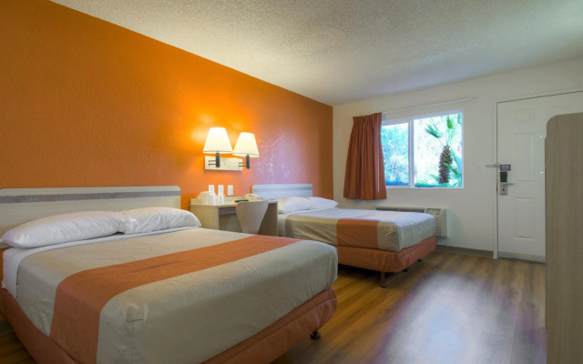 Motel 6 Rancho Mirage, CA - Palm Springs