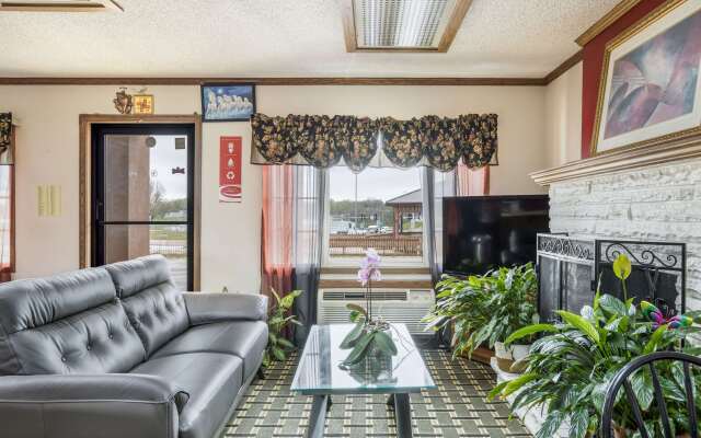 Econo Lodge Cameron