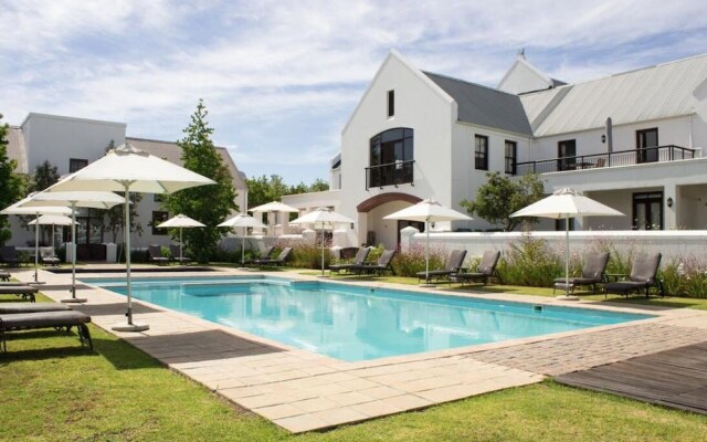 Winelands Golf Lodges