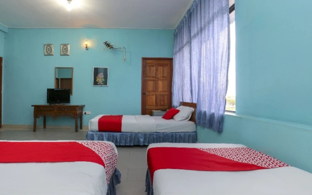 OYO 90441 Cz Traveler's Hotel