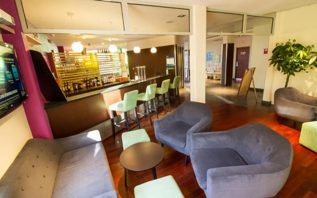 Ibis Styles Bethune Bruay Hotel