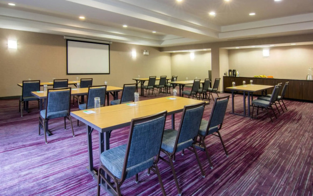 Courtyard by Marriott Clarksville