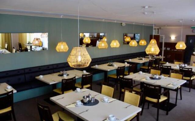 Hotel Garni Max Zwo