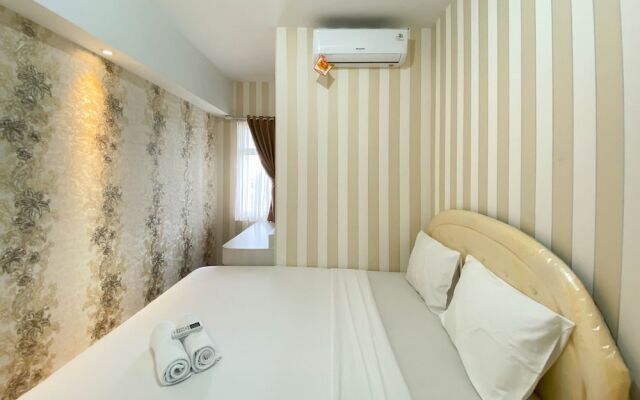 Homey And Comfort 2Br At Springlake Summarecon Bekasi Apartment