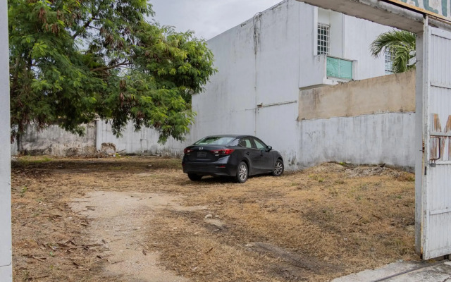 OYO Hotel Marías,Aeropuerto Internacional de Chetumal