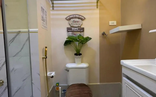 SMDC Trees Residences Tower 1 - 2BR Newly Renovated Staycation