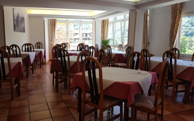 Hotel Naranjo De Bulnes